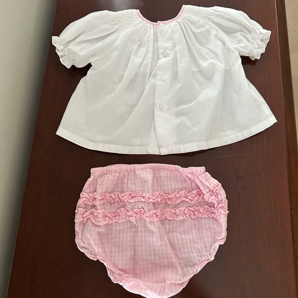 Petit Ami Ruffle Bloomers set GUC to be safe 9m - Picture 2 of 3